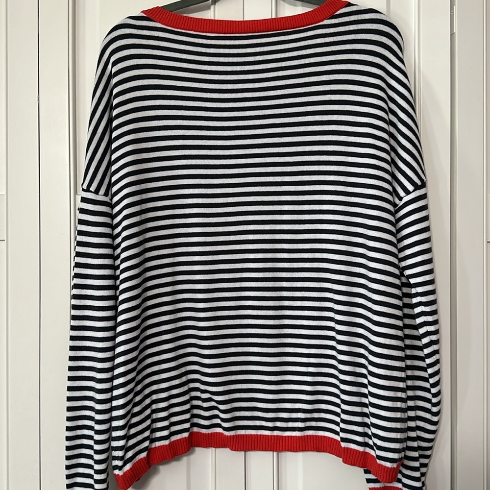 Women’s light weight sweater size large excellent condition - Picture 4 of 6